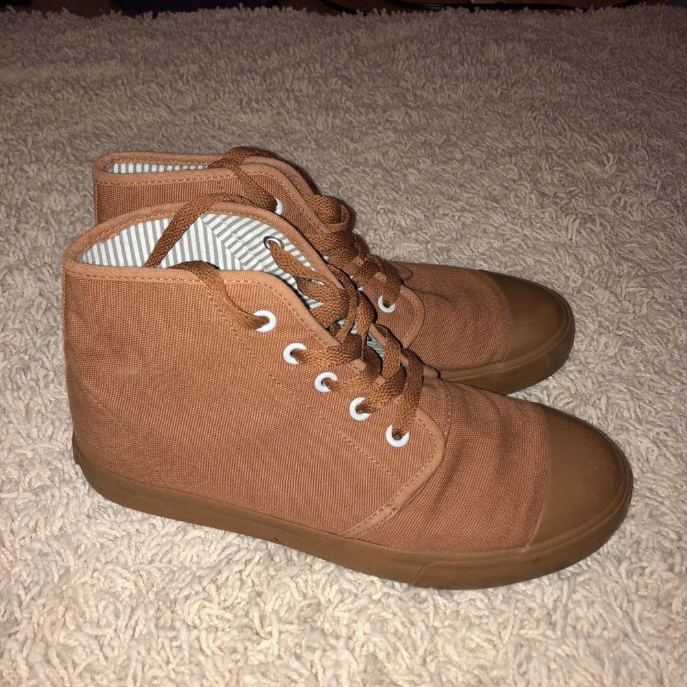 BANGS high-tops
